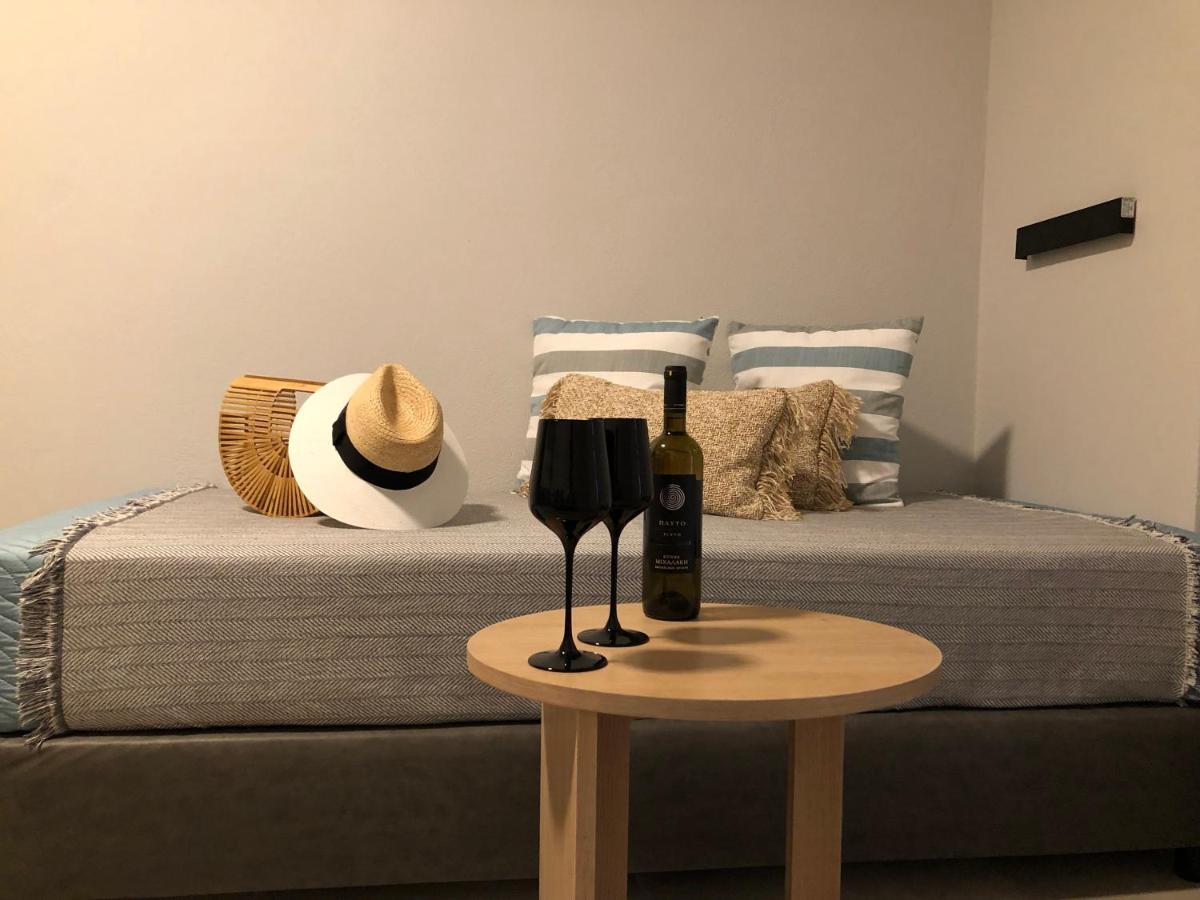 George Deluxe Apartments Сталіда Екстер'єр фото